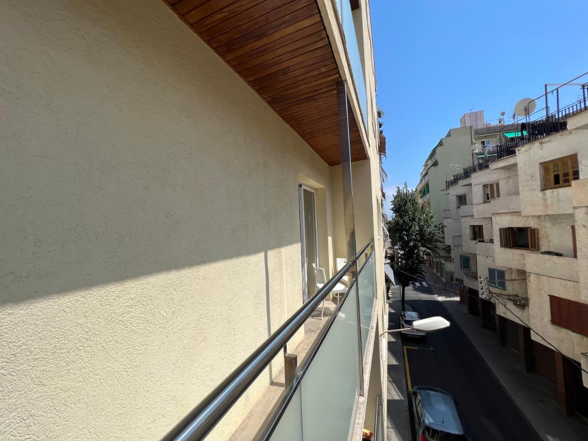Apartamentos Comfort Calella Kültér fotó
