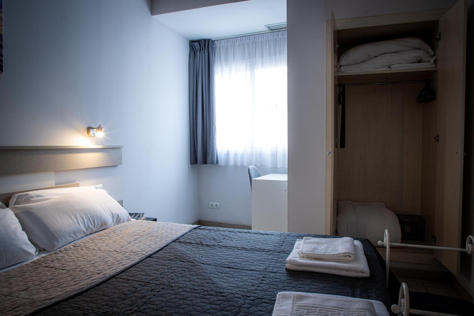 Apartamentos Comfort Calella Kültér fotó