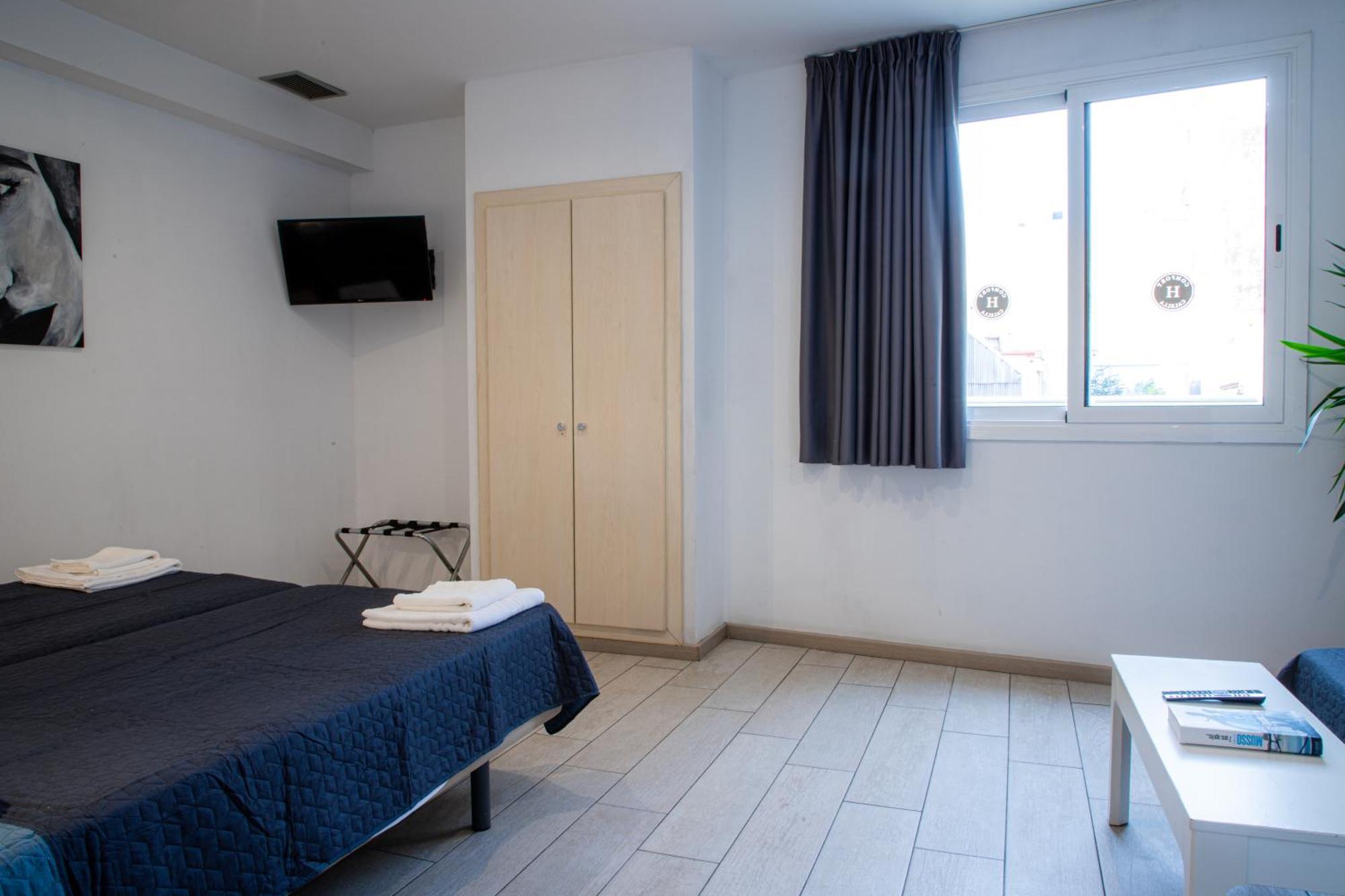 Apartamentos Comfort Calella Kültér fotó