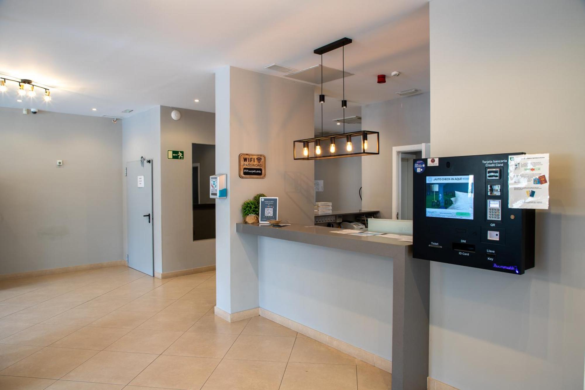 Apartamentos Comfort Calella Kültér fotó